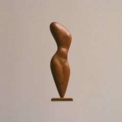 Spencer Zahn – Statues